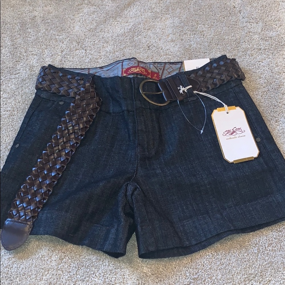 NWT denim shorts size 8 with brown belt
